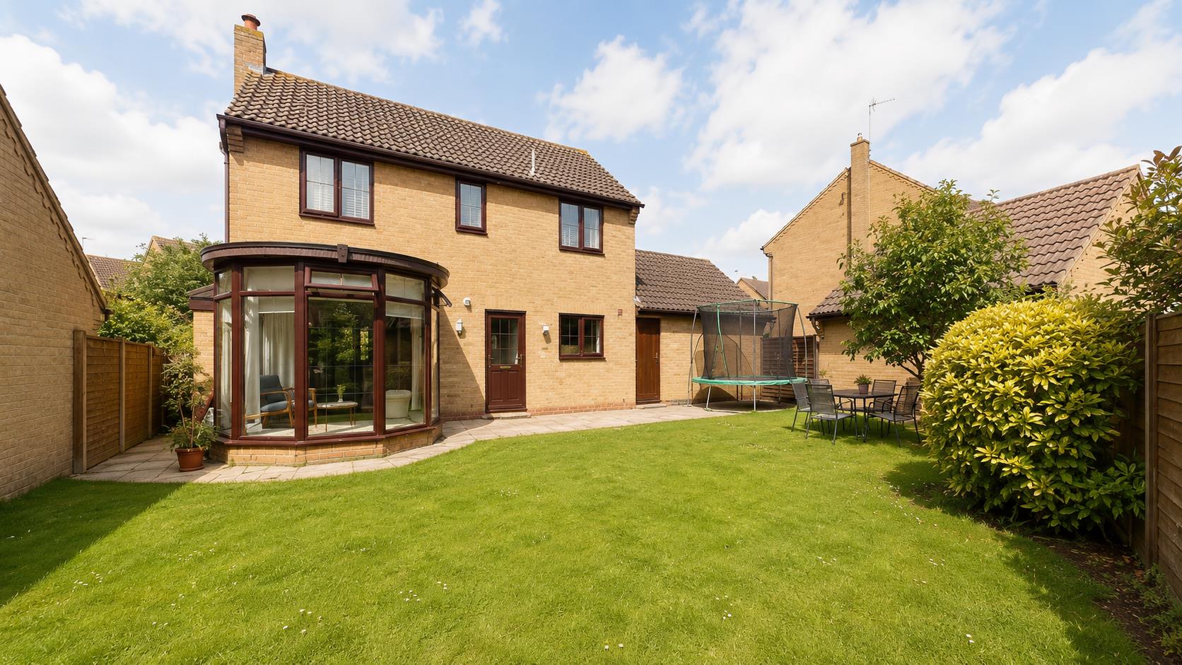 Thirsk Gardens, Bletchley, Milton Keynes
